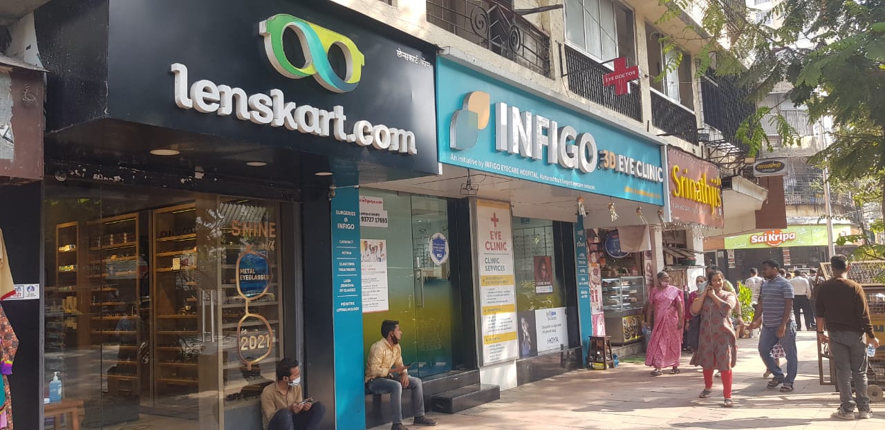 Shop for Rent in L J Road Mumbai