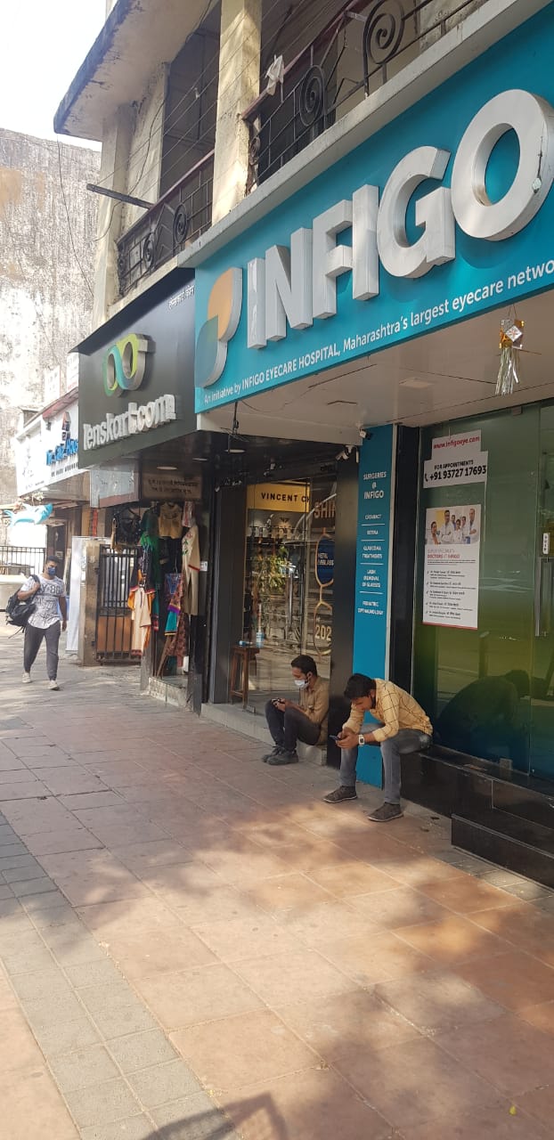 Shop for Rent in L J Road Mumbai