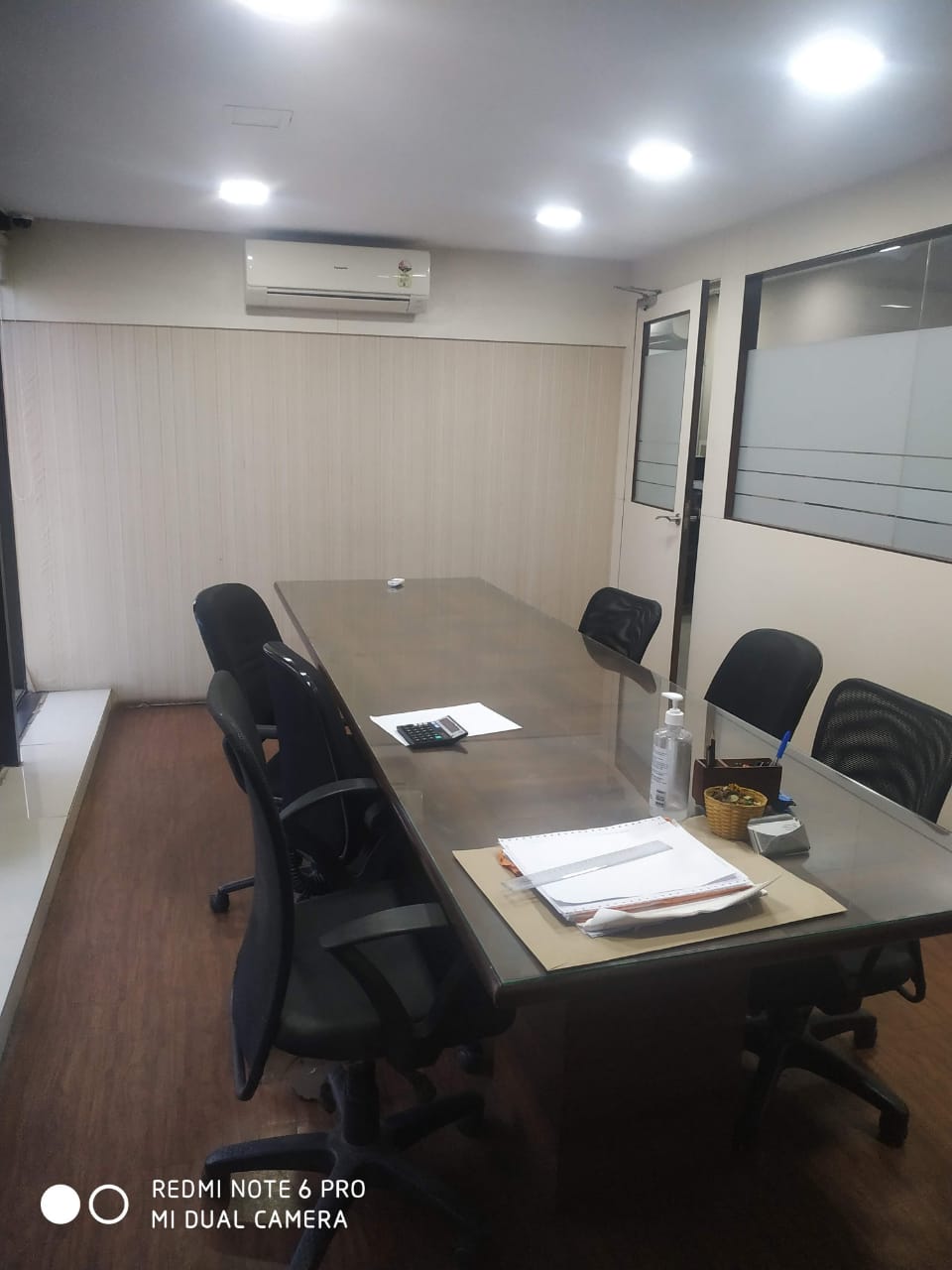Office for Rent in S V Road Mumbai