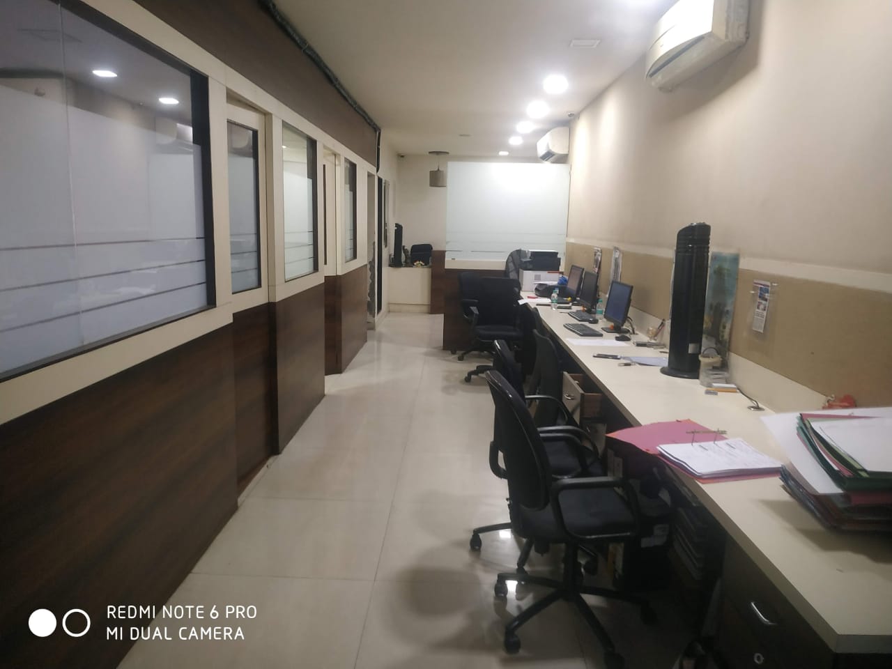Office for Rent in S V Road Mumbai