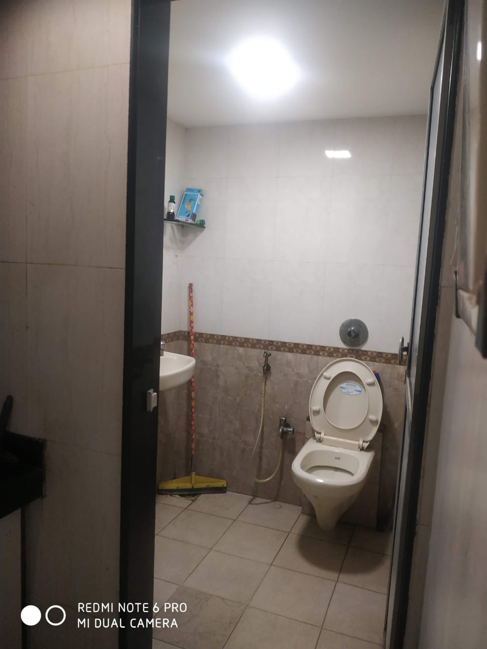 Office for Rent in S V Road Mumbai