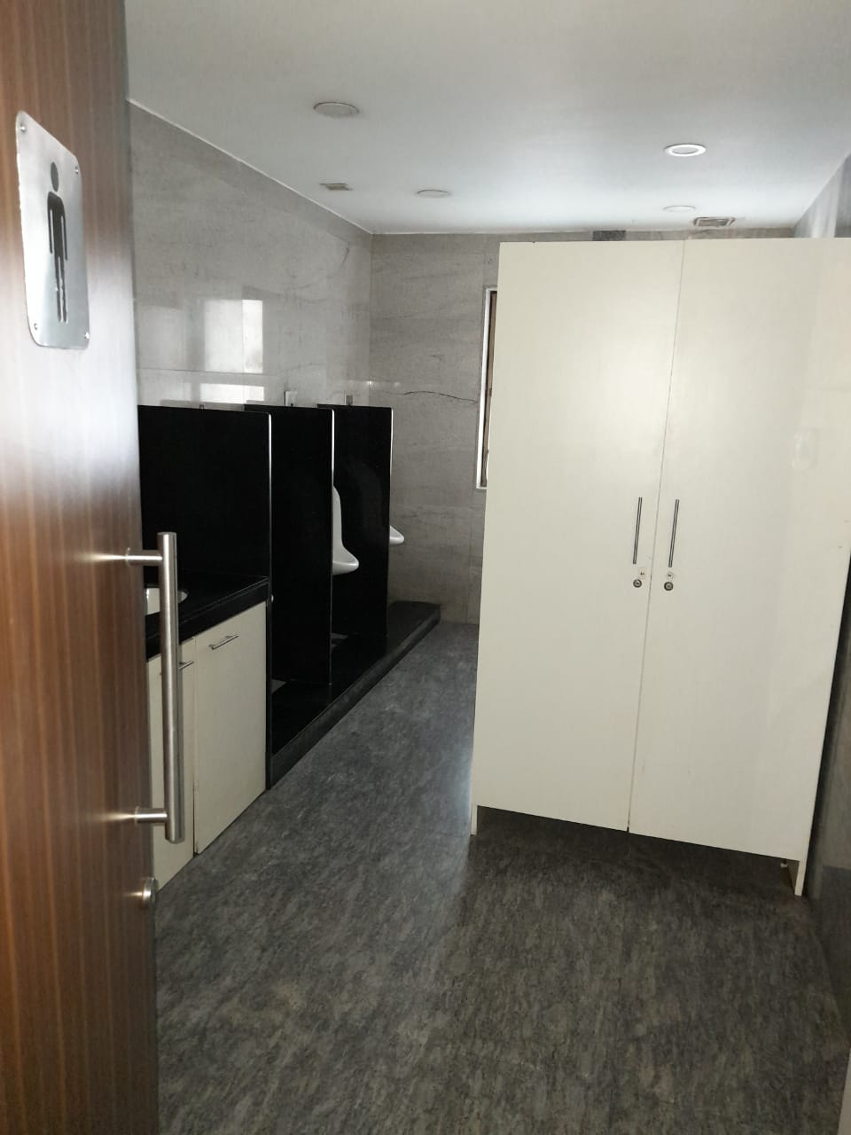 Office for Rent in Dr A B Road Mumbai