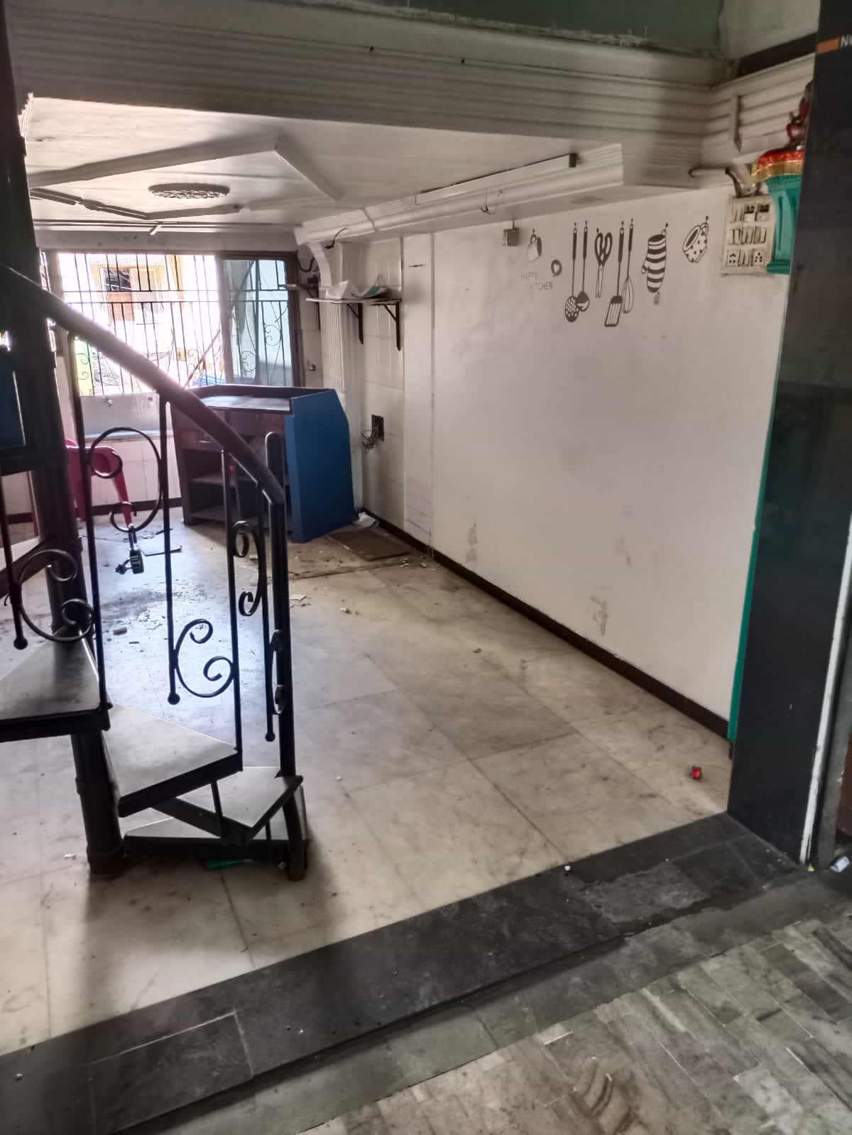 Shop for Sale in Lokhandwala Mumbai