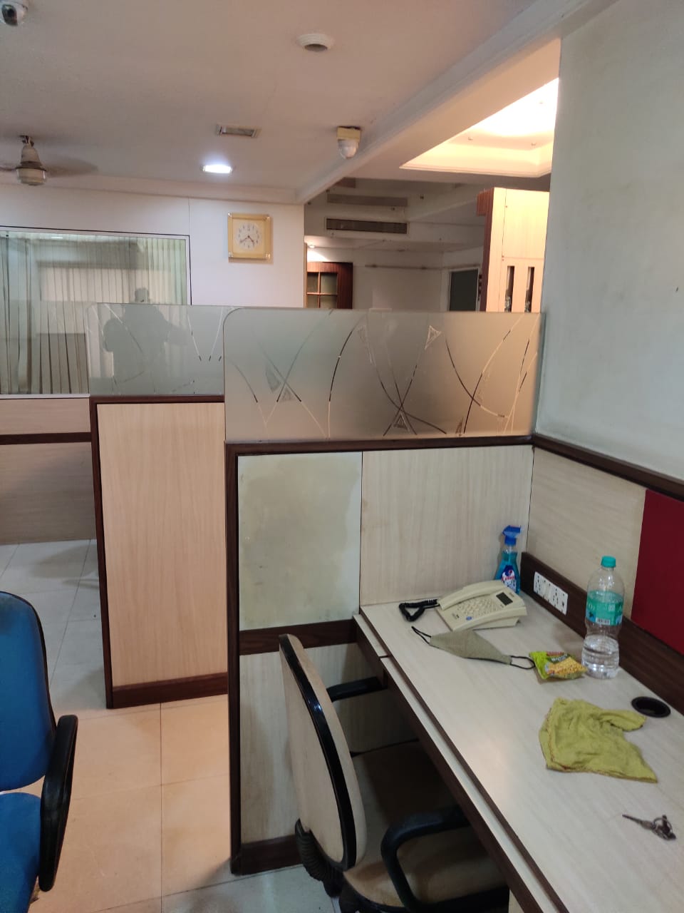 Office for Sale in 4 Road Mumbai