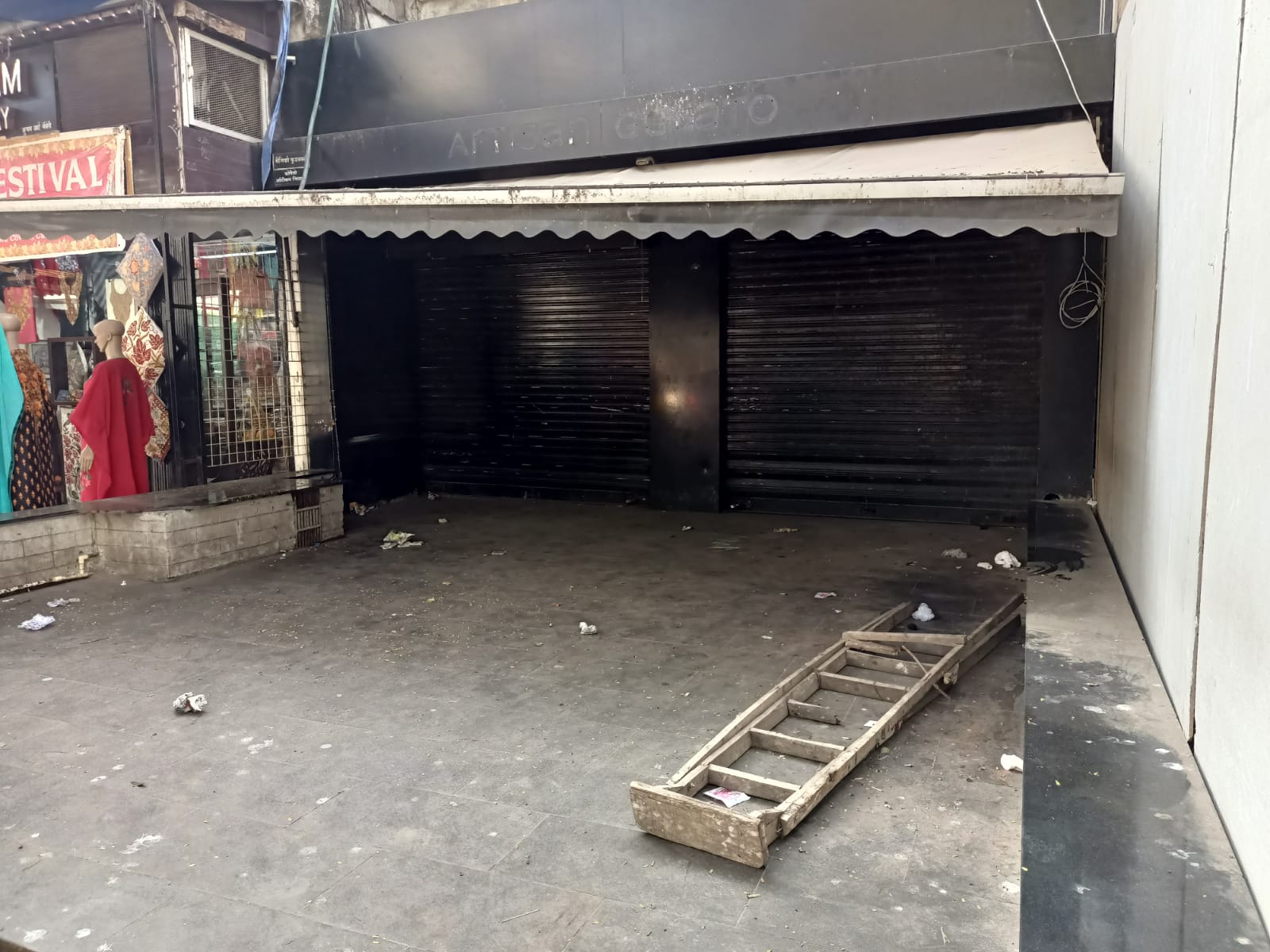 Shop for Rent in Bandra West Mumbai