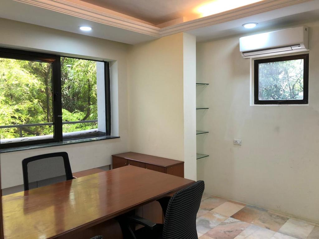 Office for Rent in Off S V Rd Mumbai
