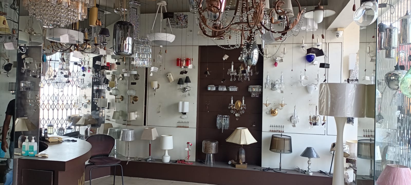 Shop for Rent in Bandra West Mumbai