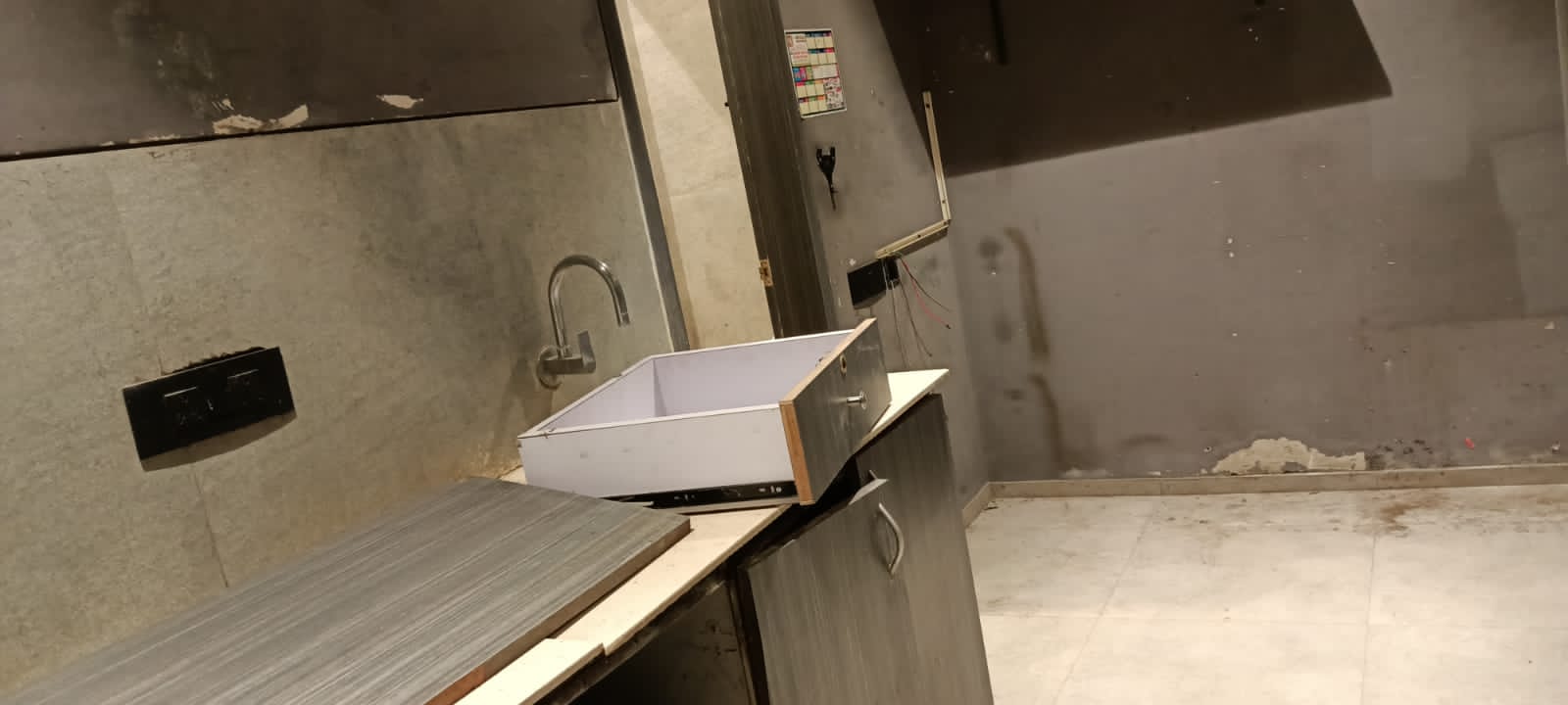 Showroom for Rent in Khar West Mumbai
