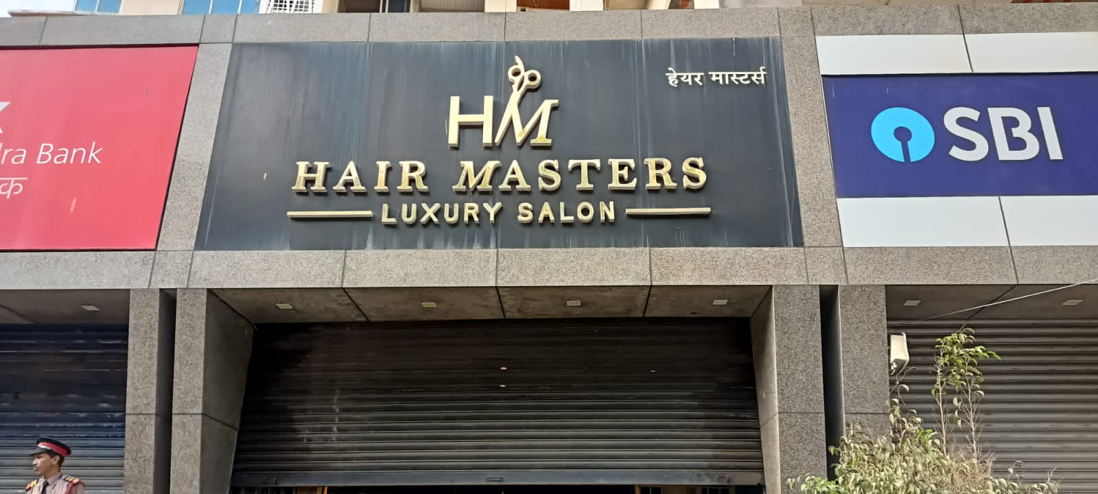 Showroom for Rent in Khar West Mumbai