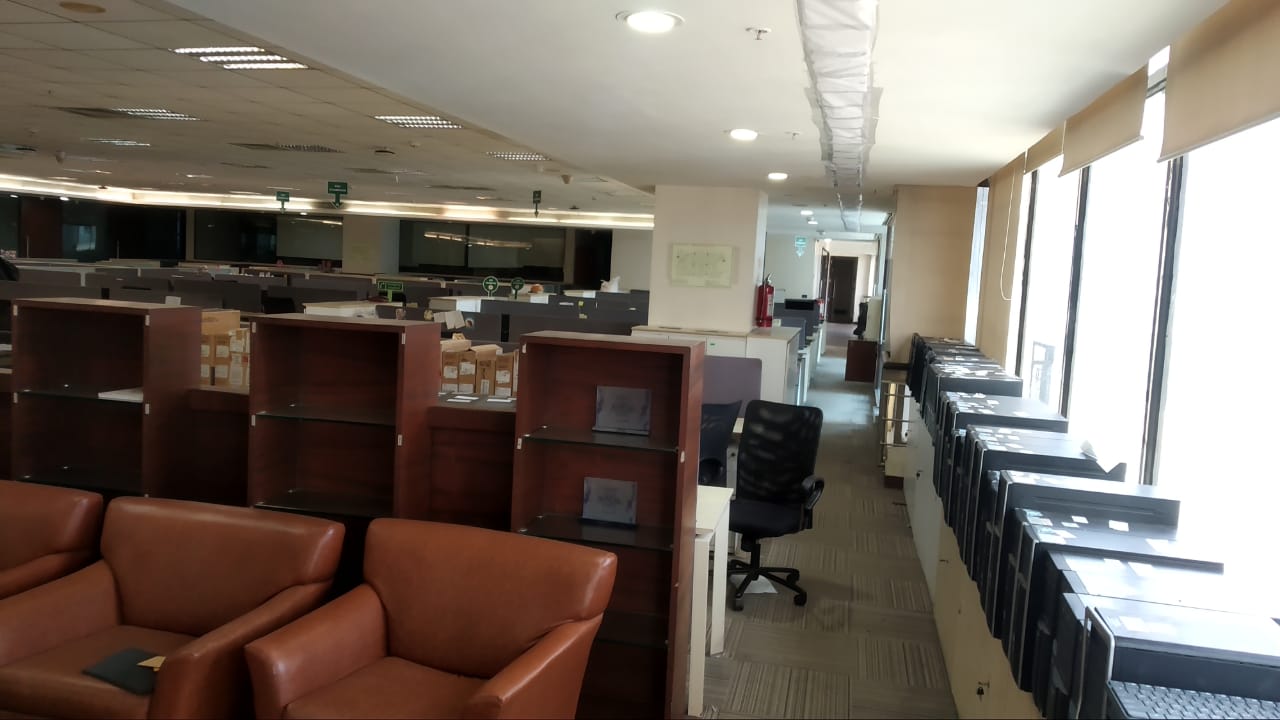 Office for Rent in Senapati Bapat  Marg Mumbai