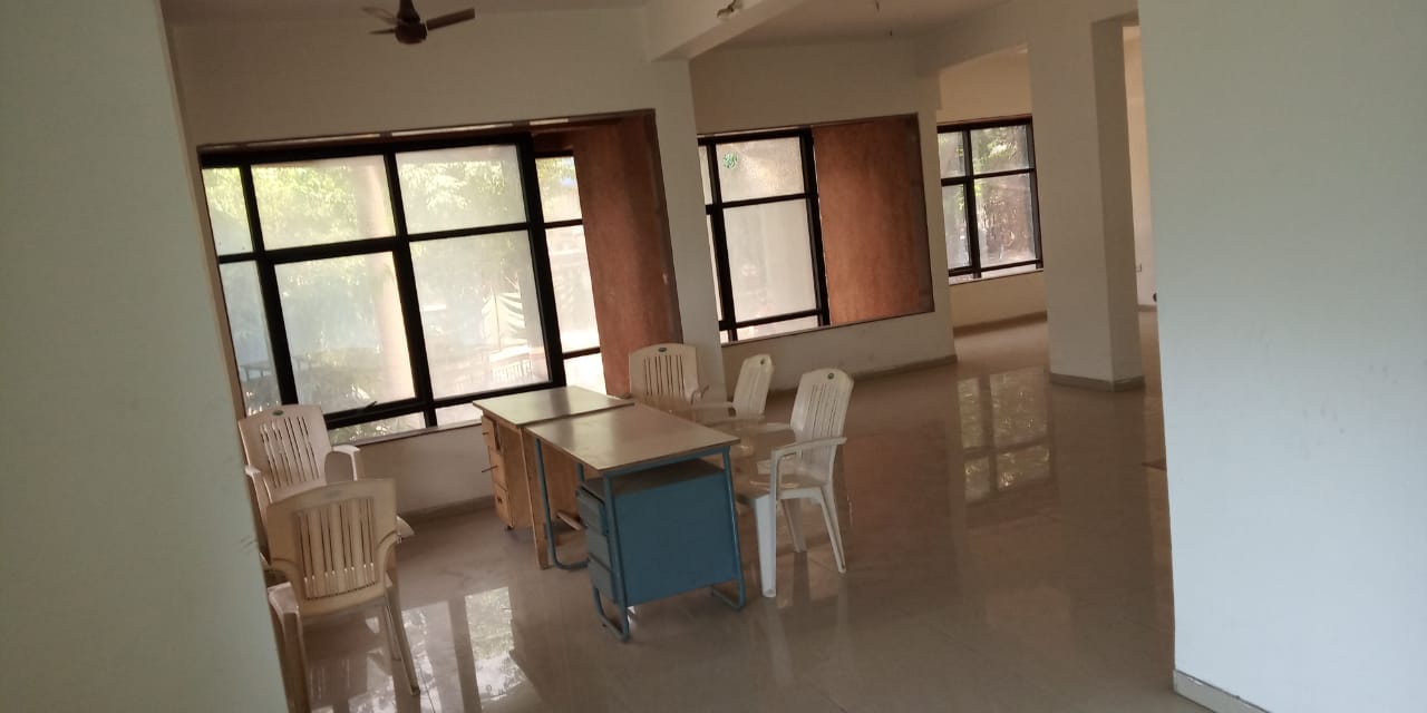 Showroom for Rent in 11 Road Mumbai