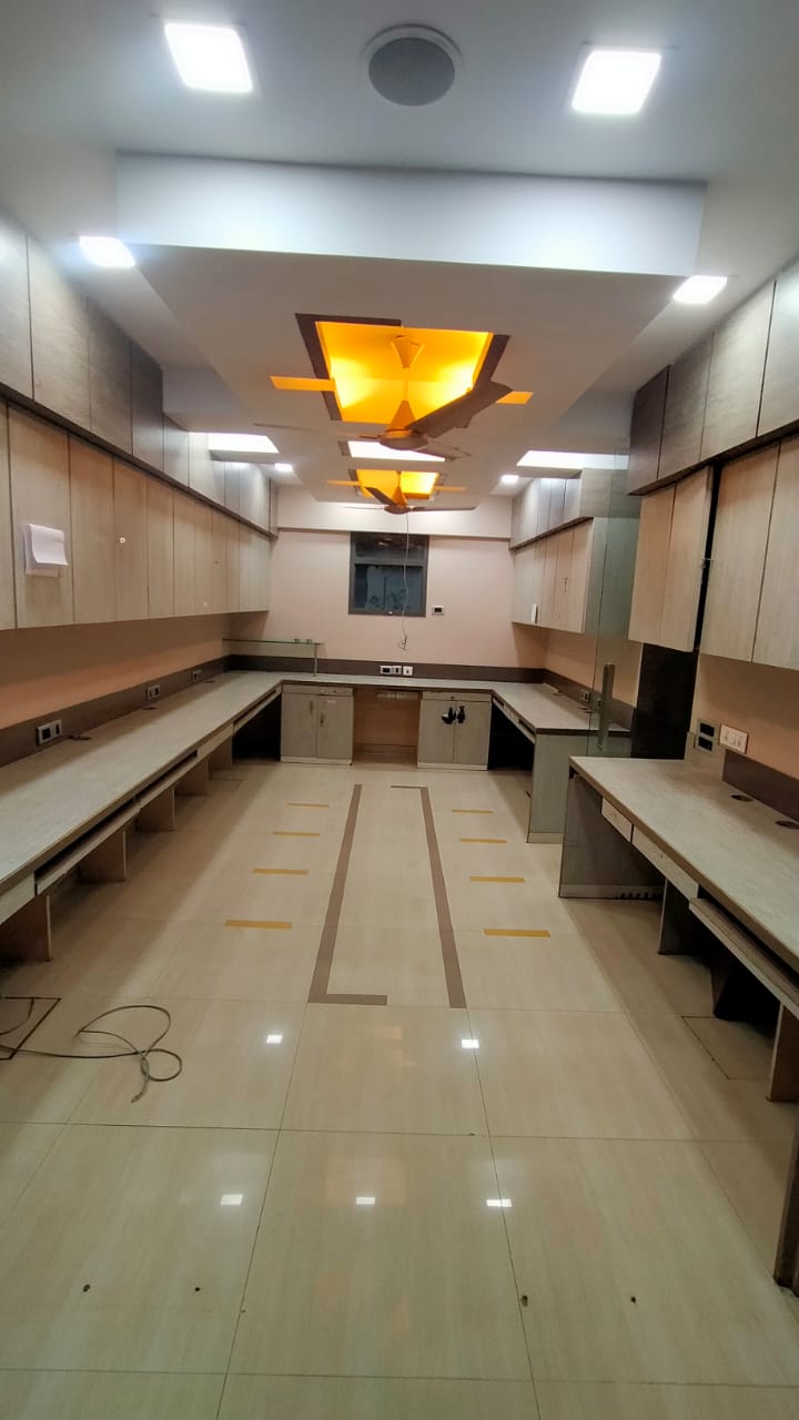 Office for Rent in S V Road Mumbai