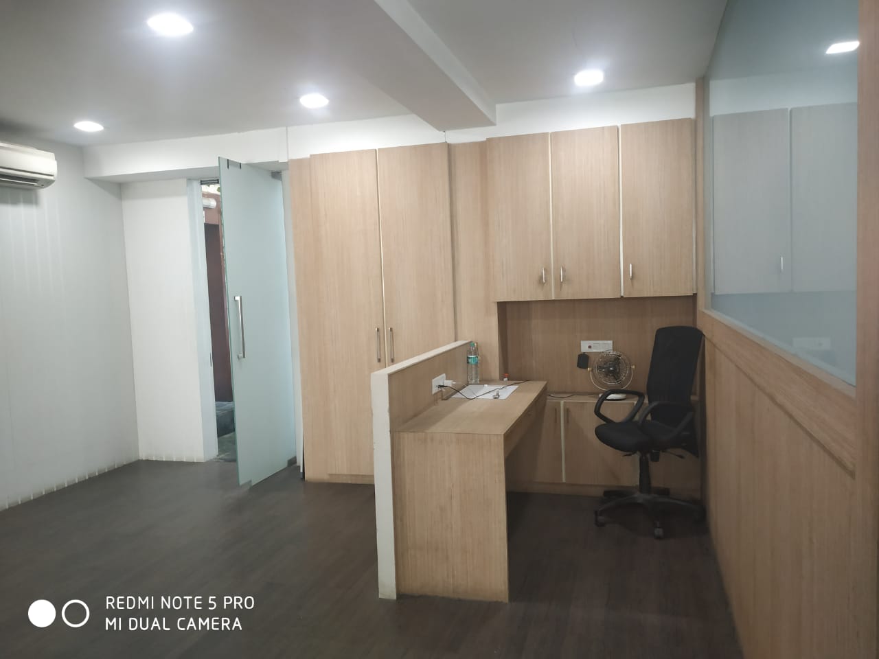 Office for Rent in Juhu Tara Road Mumbai