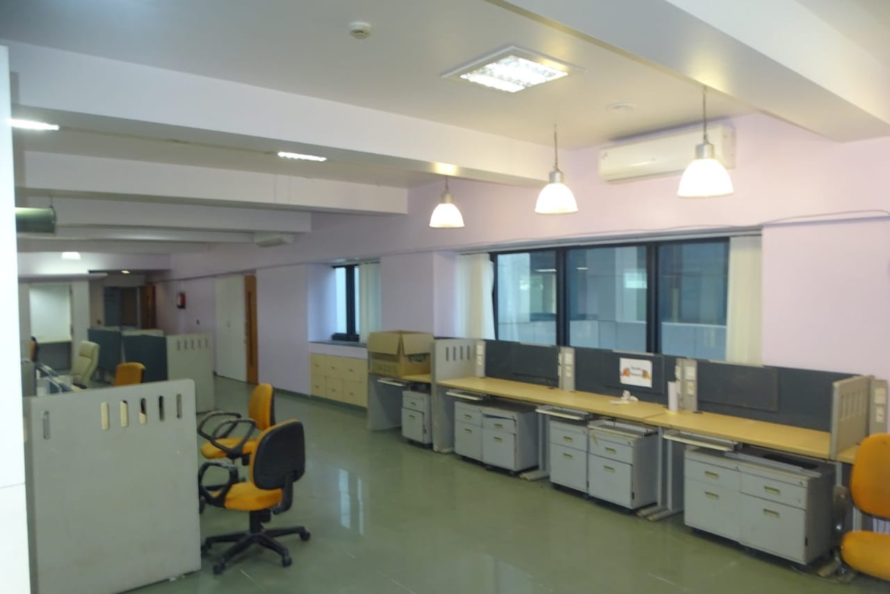 Office for Rent in Link Road Mumbai