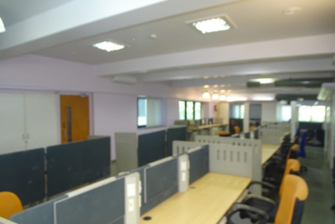 Office for Rent in Link Road Mumbai