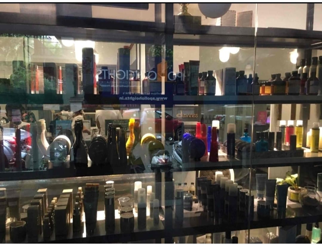 Shop for Rent in 14 Road Mumbai
