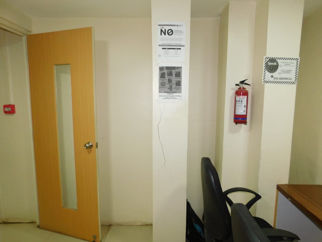 Showroom for Rent in Khar West Mumbai