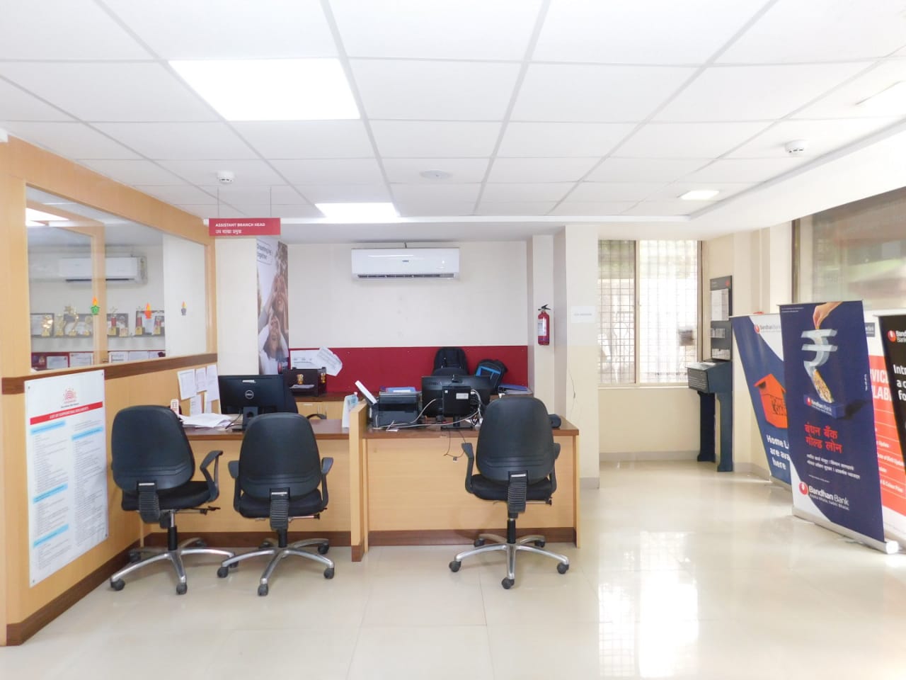 Showroom for Rent in Khar West Mumbai