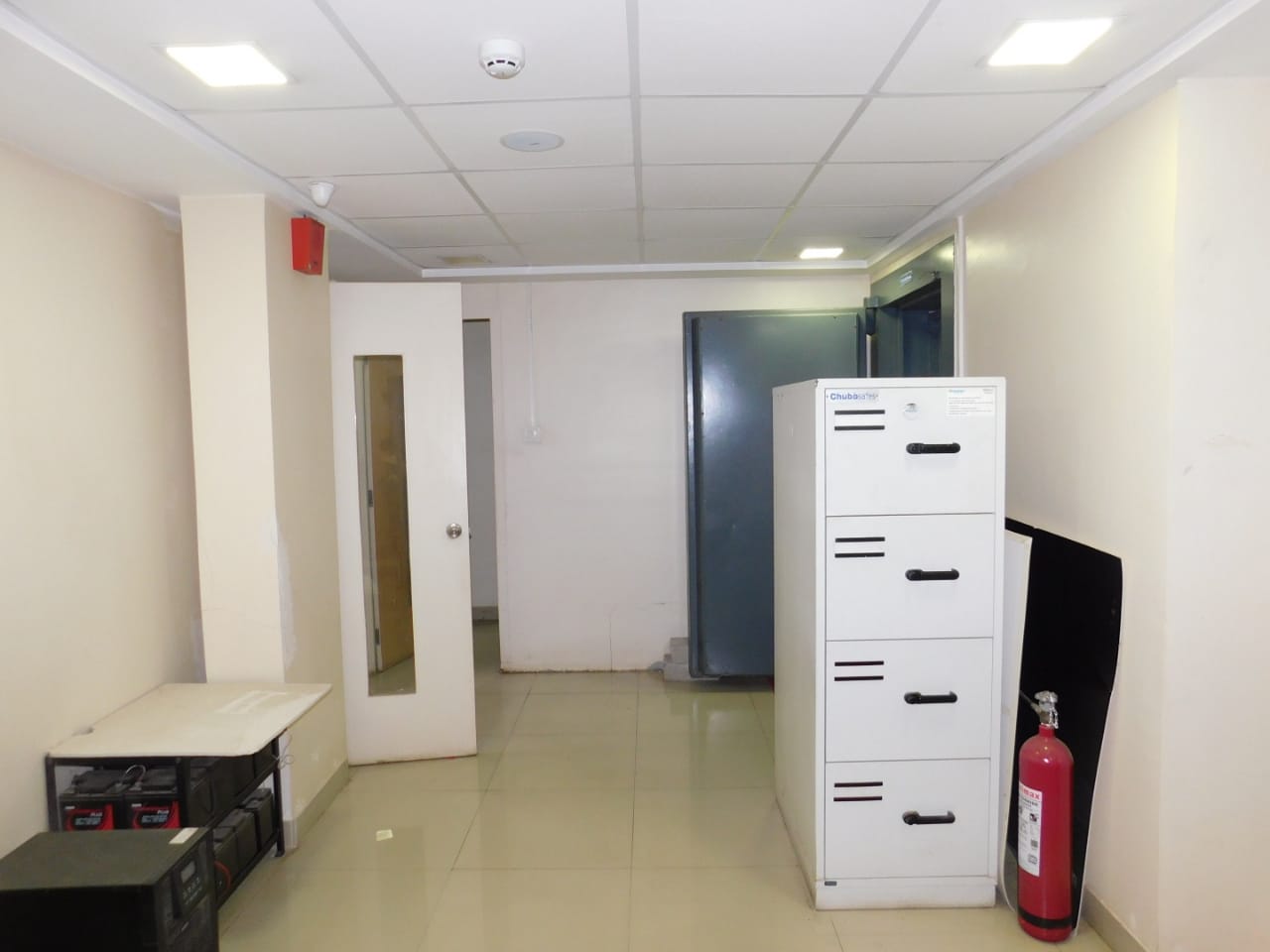 Showroom for Rent in Khar West Mumbai