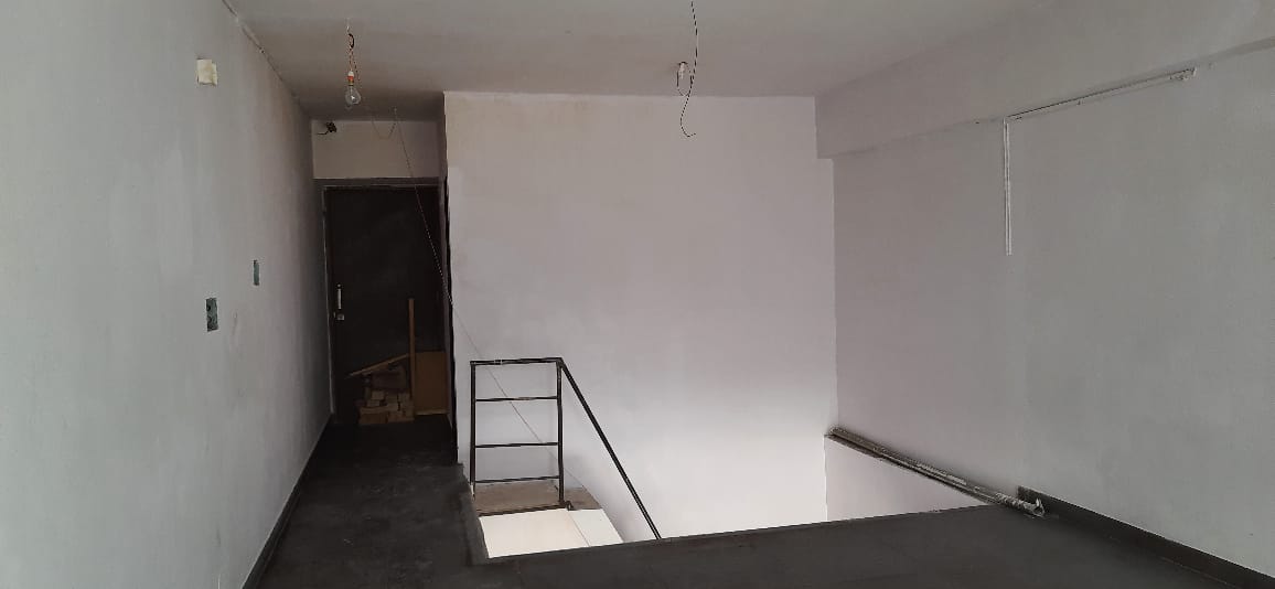 Shop for Rent in Linking  Road Mumbai