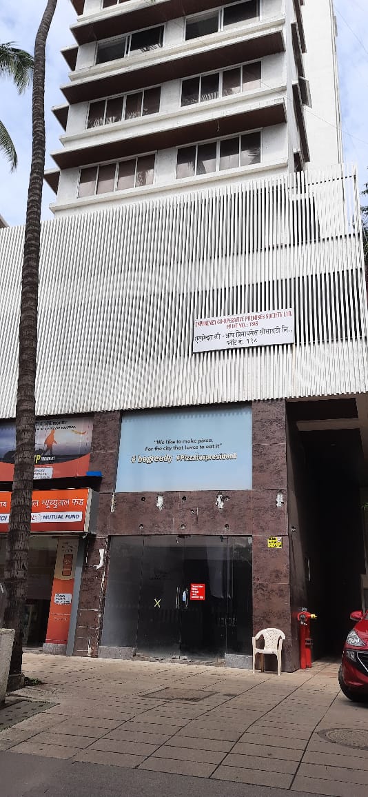 Shop for Rent in Linking  Road Mumbai