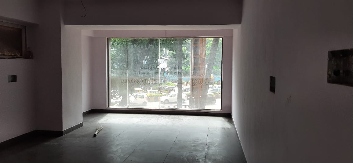 Shop for Rent in Linking  Road Mumbai
