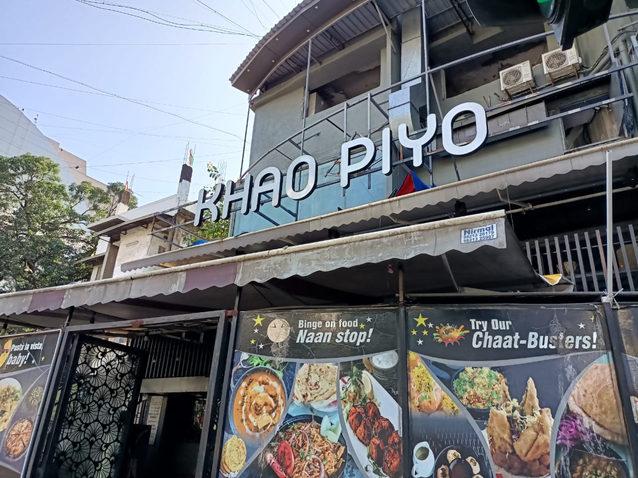 Showroom for Rent in Khar West Mumbai