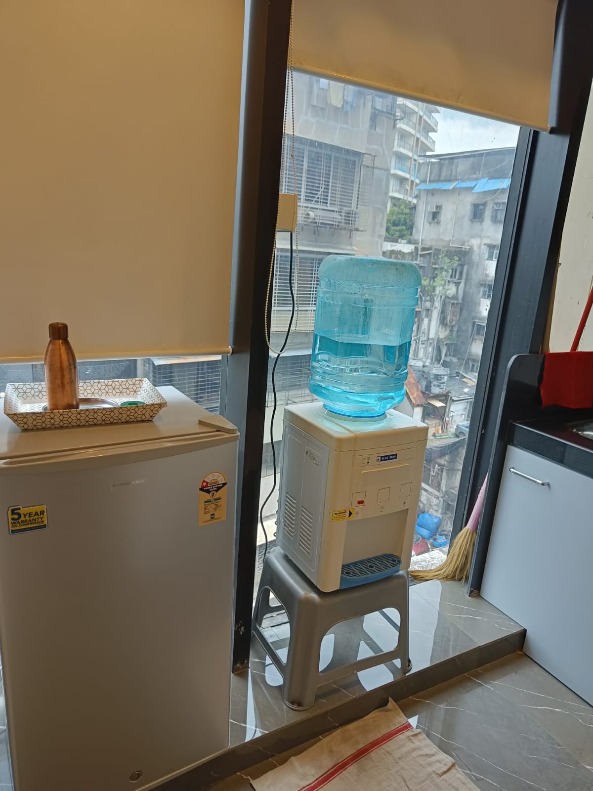 Office for Rent in S V Road Mumbai