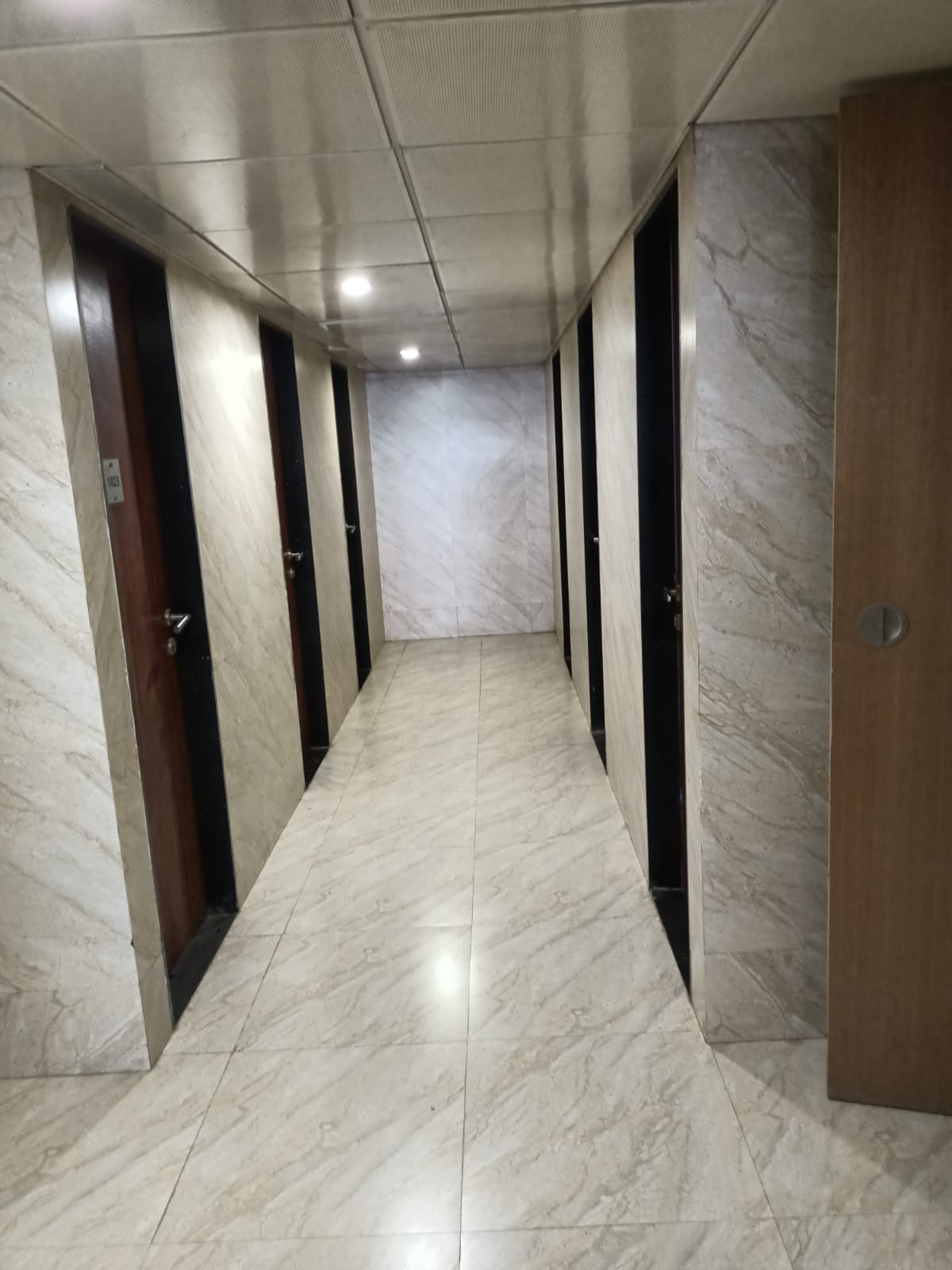 Office for Sale in N S Phadke  Road Mumbai
