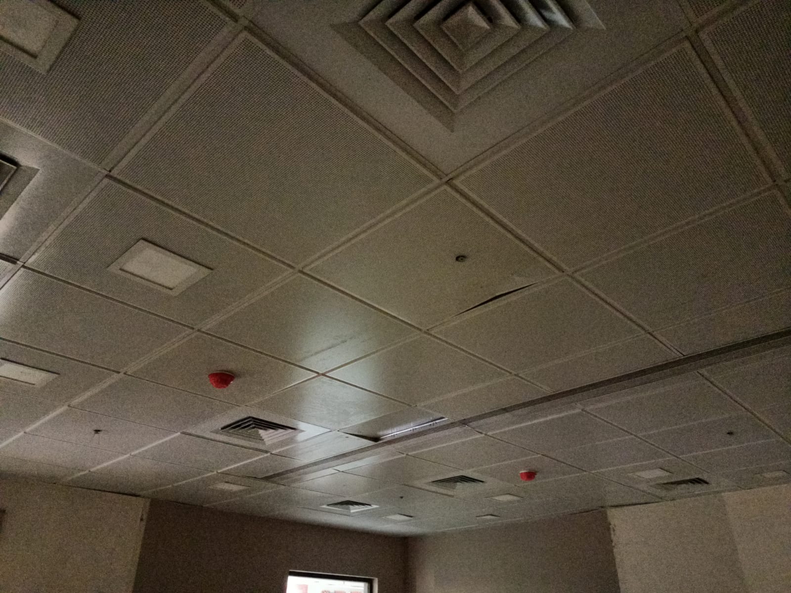 Office for Sale in N S Phadke  Road Mumbai