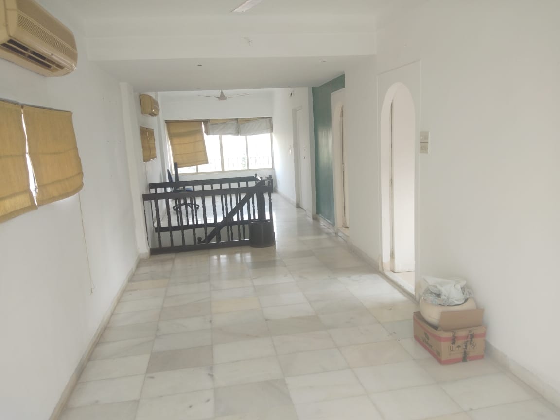 Office for Sale in Khar West Mumbai