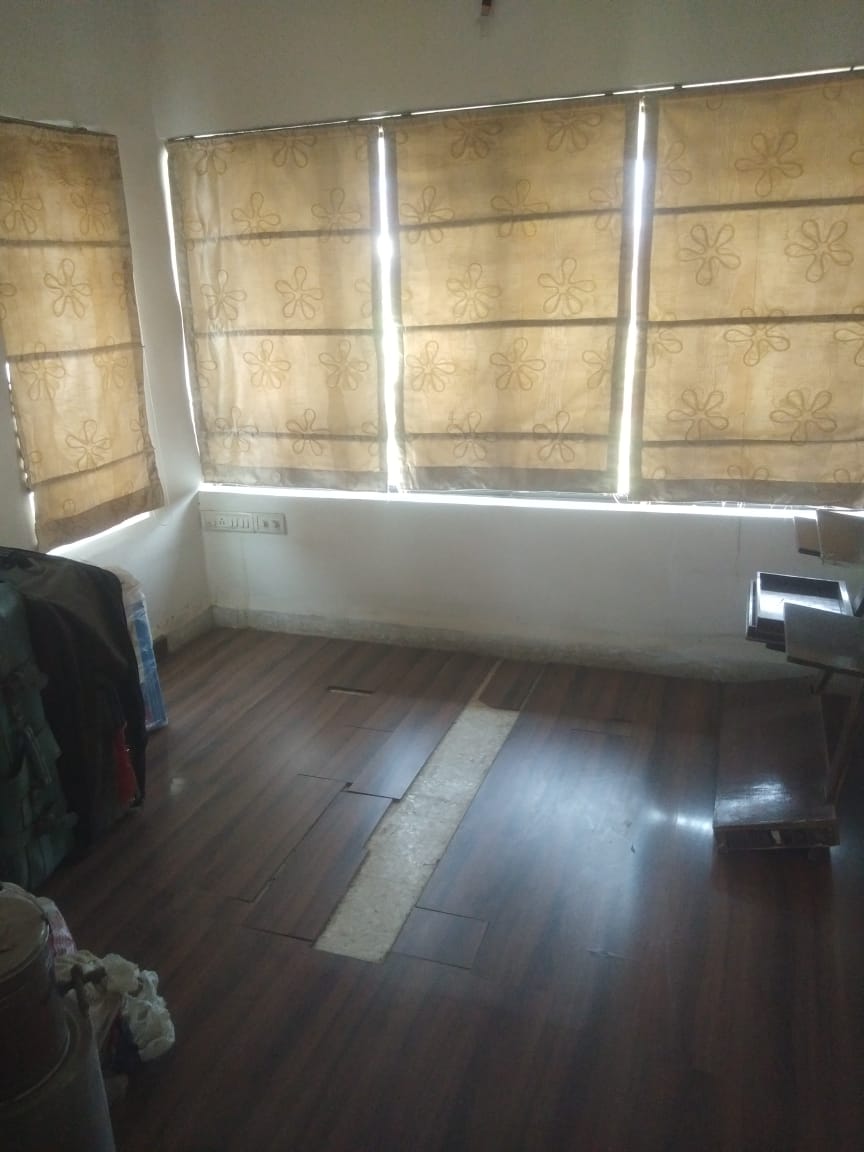 Office for Sale in Khar West Mumbai