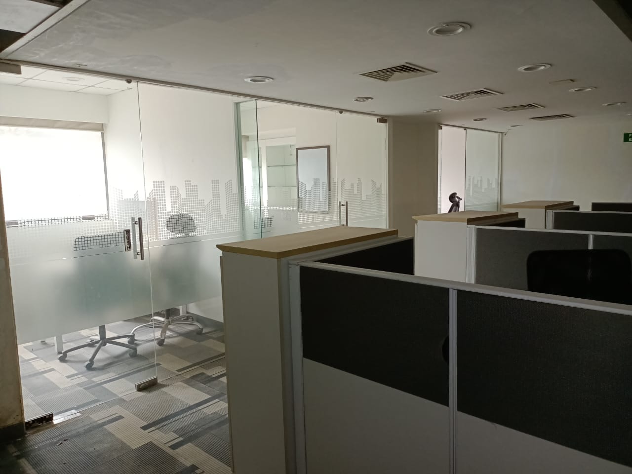 Office for Rent in Senapati Bapat Marg Mumbai