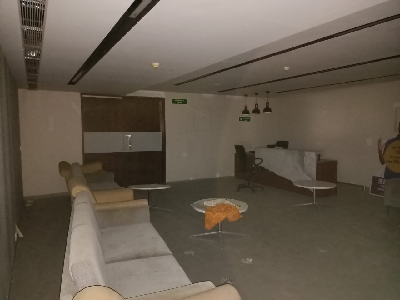 Office for Rent in Senapati Bapat Marg Mumbai