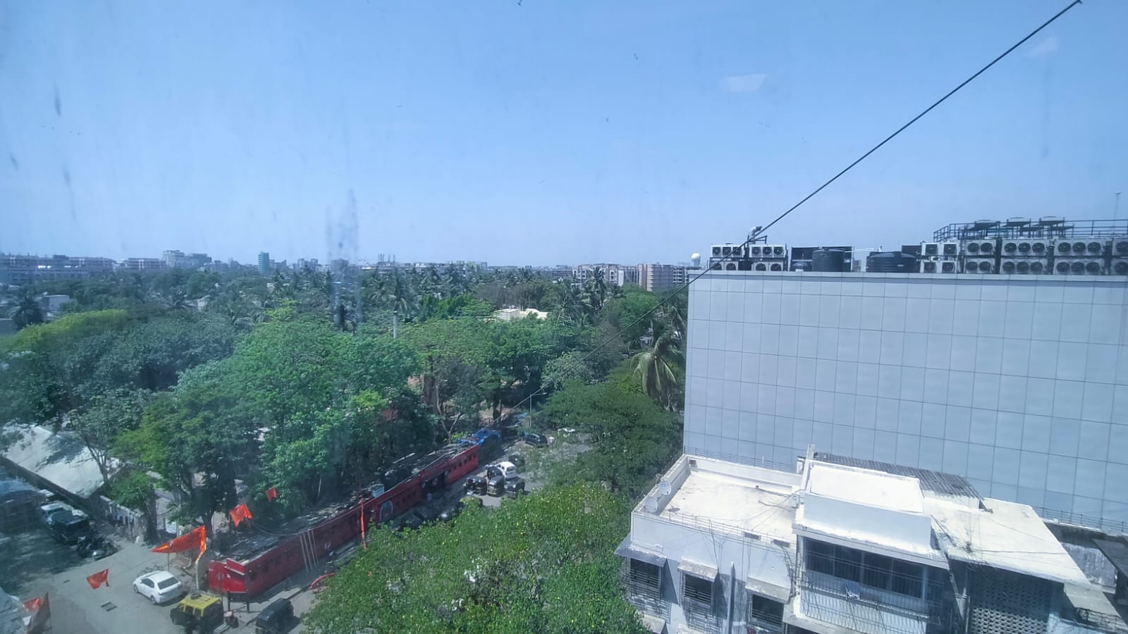 Office for Sale in Off Linking Road Mumbai