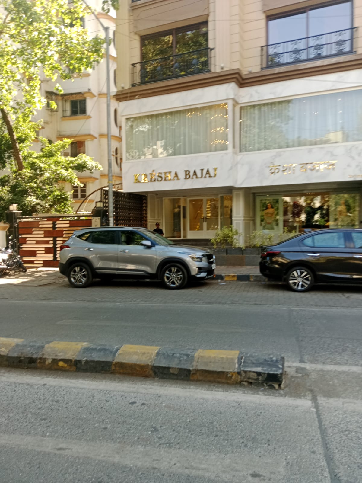 Showroom for Sale in Bandra West Mumbai