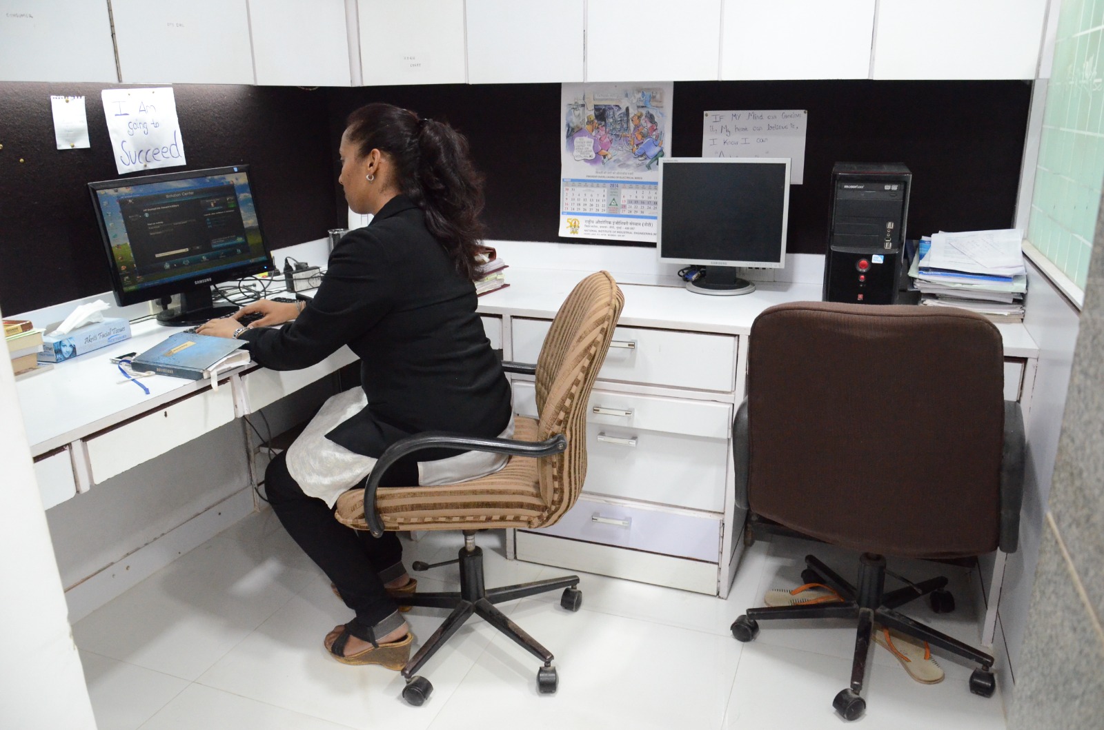 Office for Rent in Hill Road Mumbai