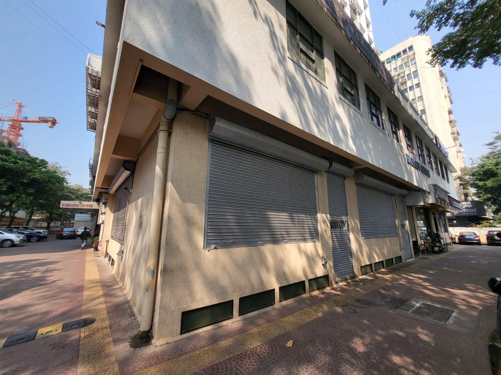Showroom for Rent in Jamnalal Bajaj Marg Mumbai