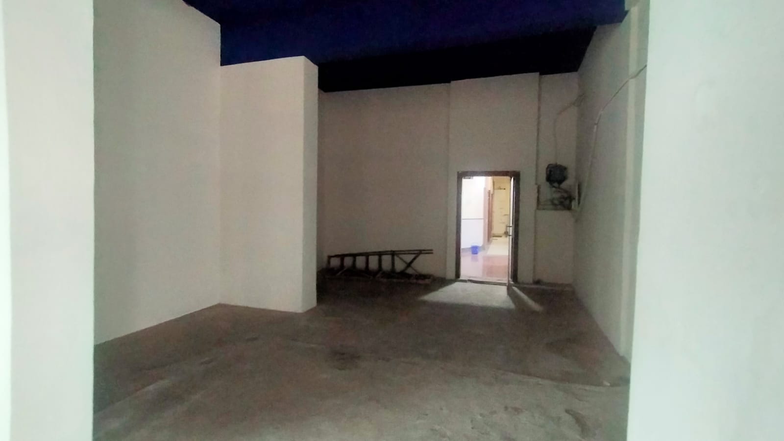 Office for Sale in 4 Bungalows Mumbai