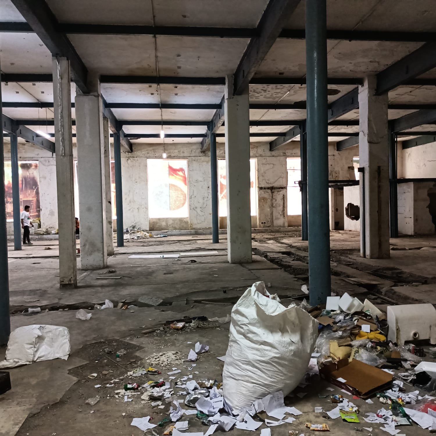 Shop for Rent in Lower Parel Mumbai