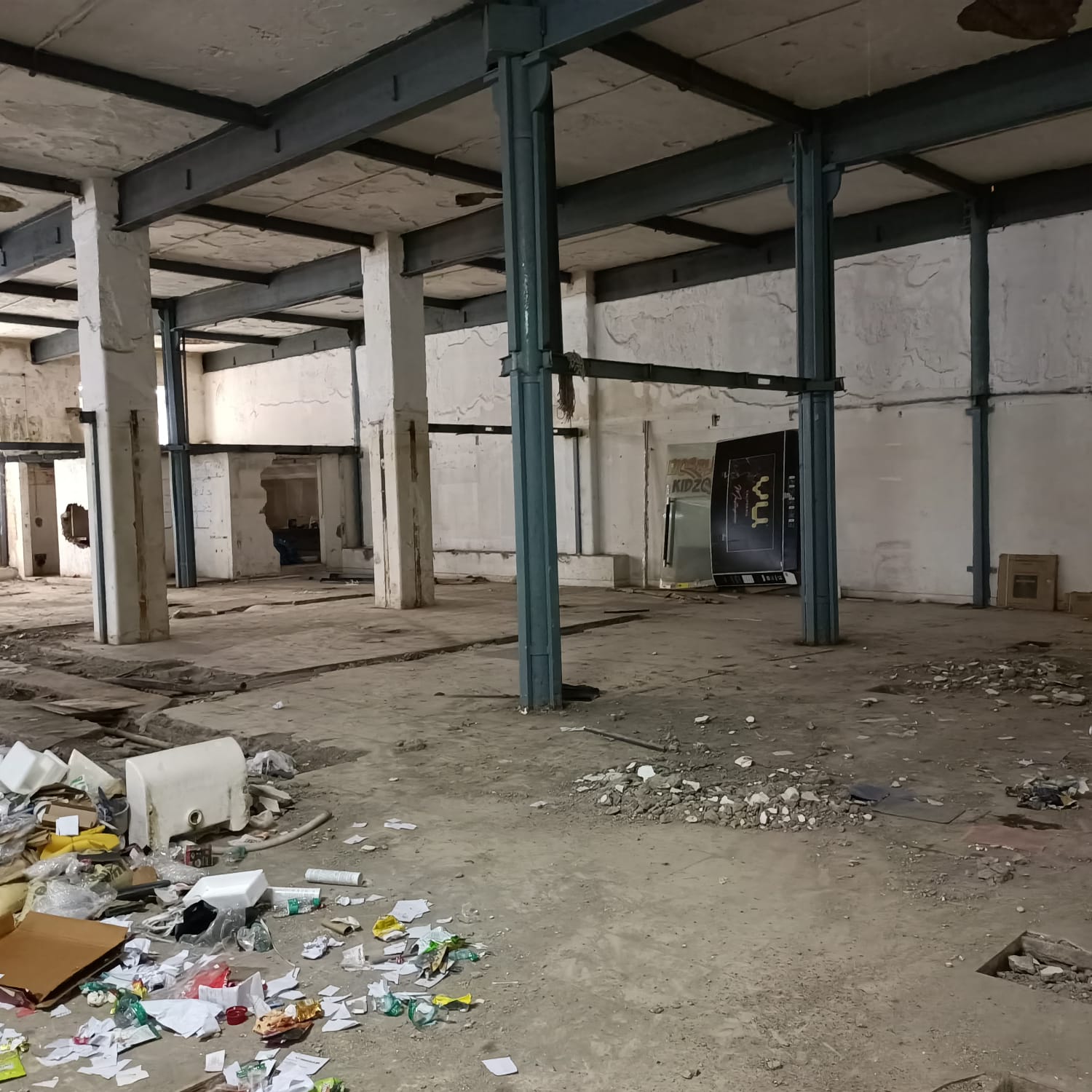 Shop for Rent in Lower Parel Mumbai