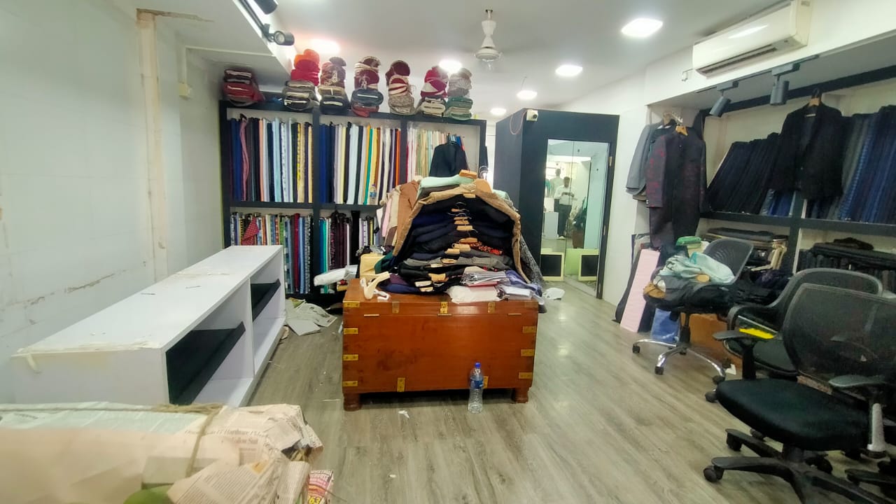 Shop for Rent in Juhu Mumbai