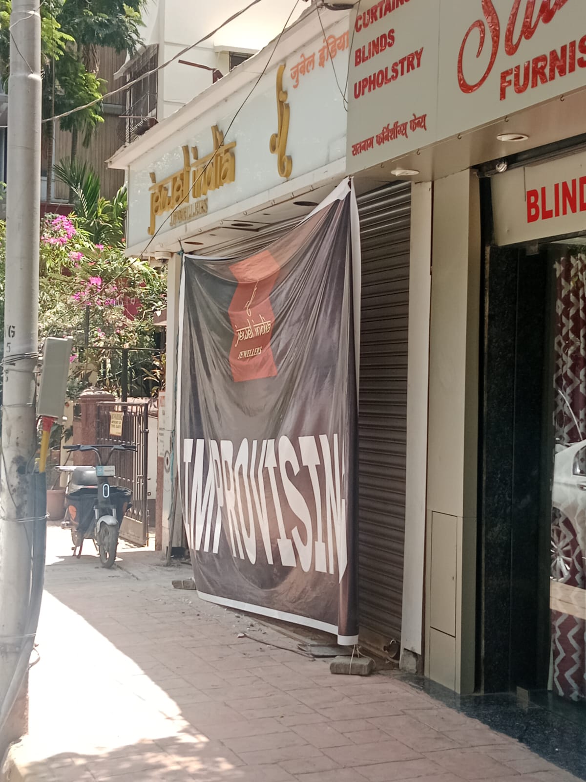 Shop for Rent in Bandra West Mumbai