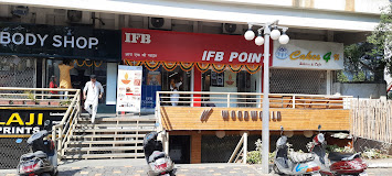 Showroom for Rent in Dharampeth Nagpur