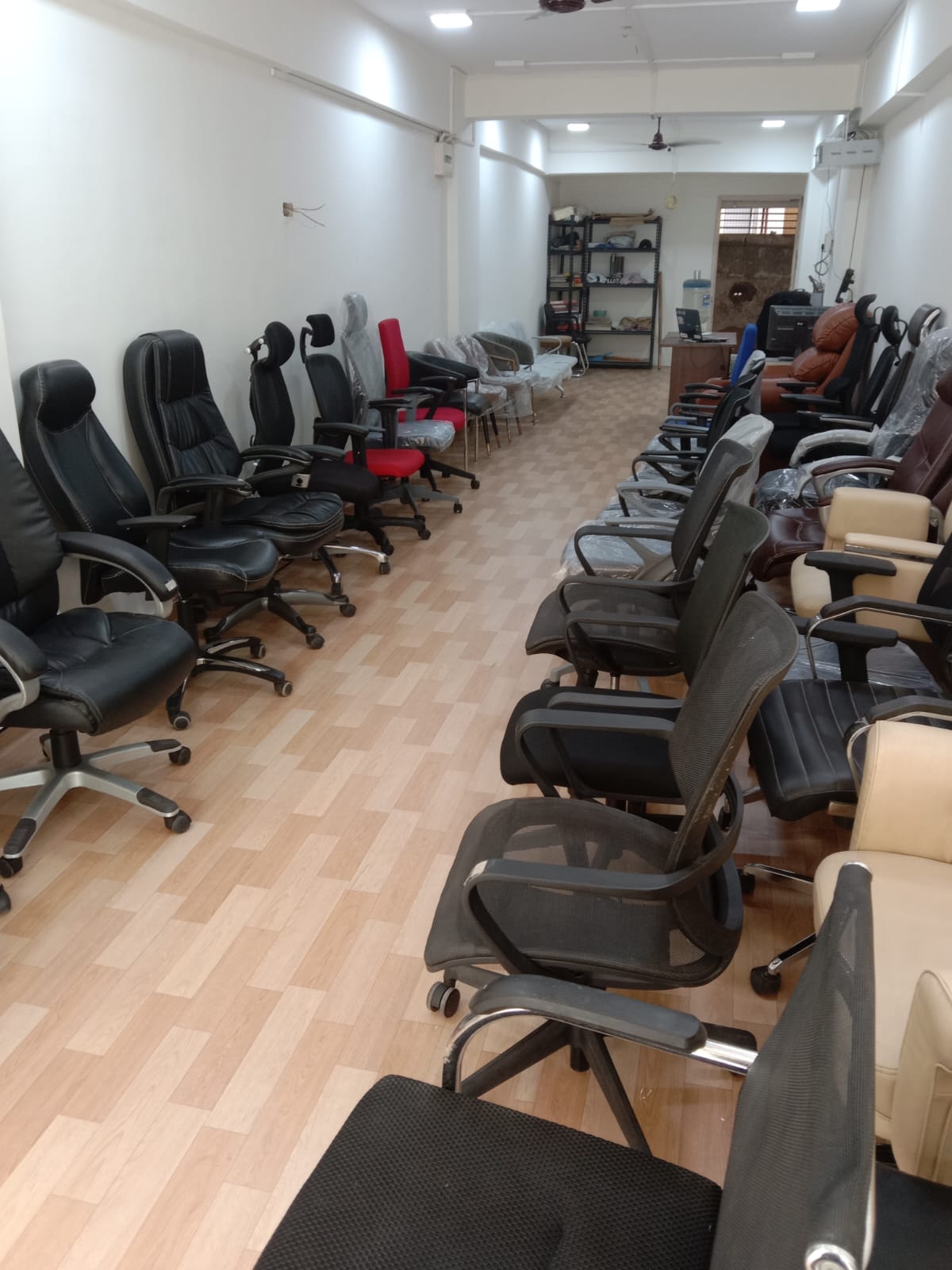 Showroom for Rent in C G Road Ahmedabad