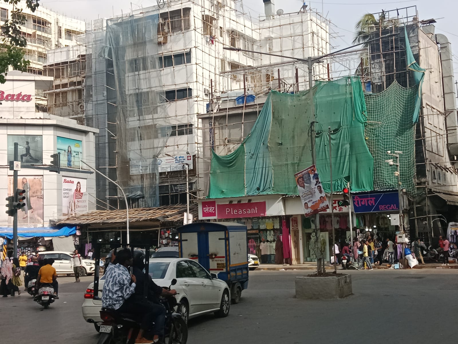 Restaurant for Rent in Bandra West Mumbai