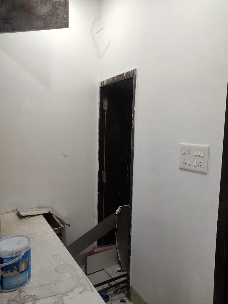 Showroom for Rent in 15 Road Mumbai