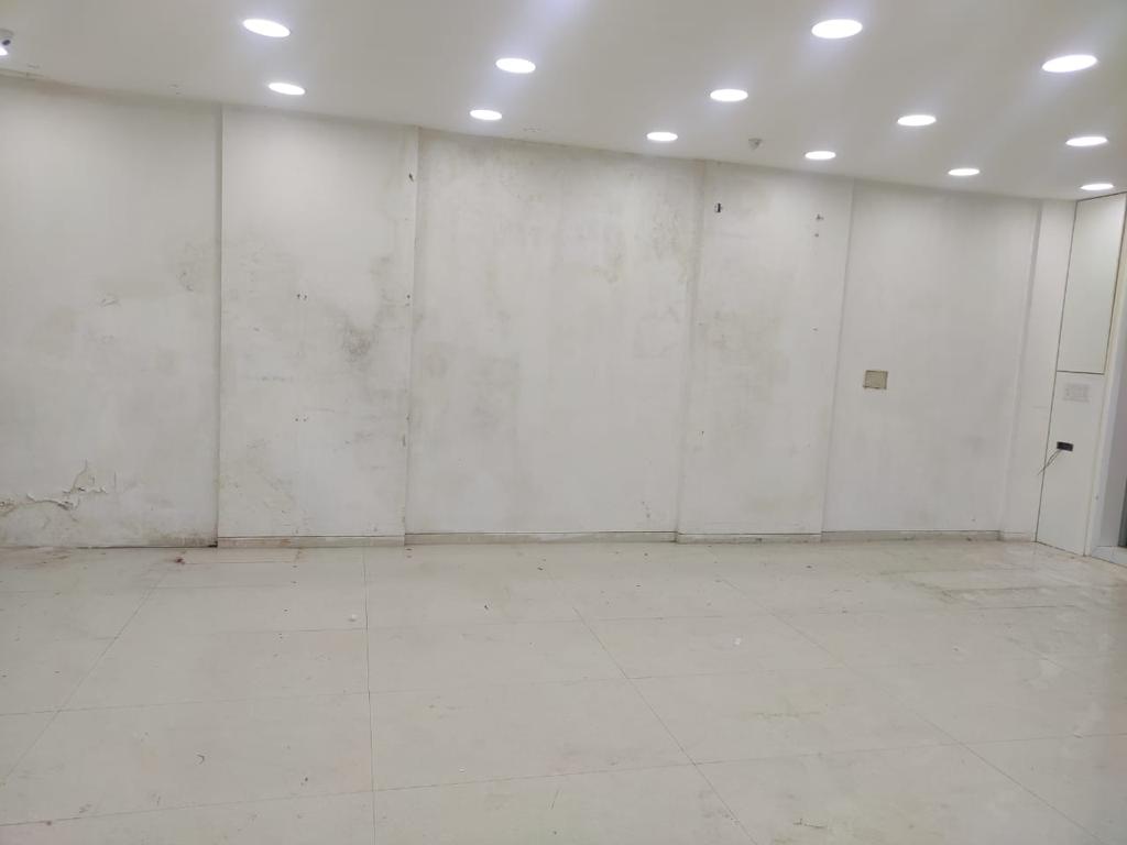 Showroom for Rent in 15 Road Mumbai