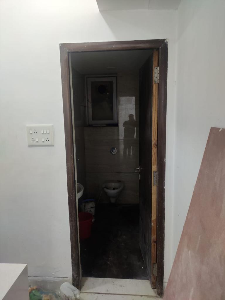 Showroom for Rent in 15 Road Mumbai