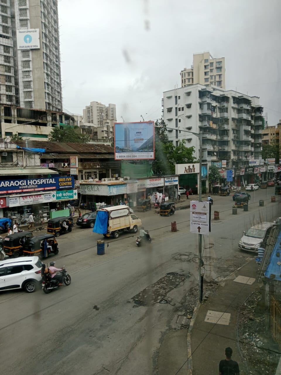 Showroom for Rent in S V Road Mumbai